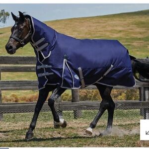 Used Horse Weatherbeeta Comfitec Heavy Blanket with Hood 72”